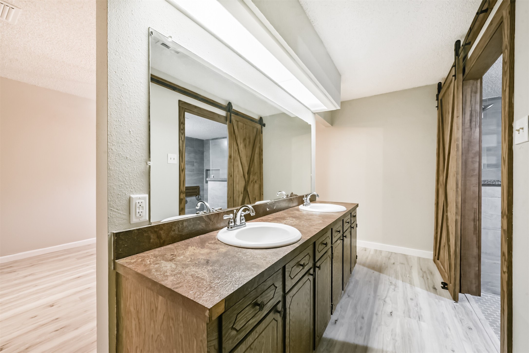 410 Riverside Drive Alvin, TX 77511 - Photo 18 of 33