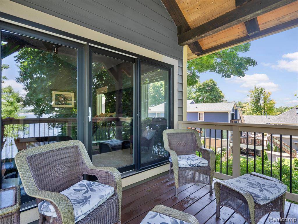 2401 Ridge Road White Lake, MI 48383 - Photo 36 of 84 Gallery Image 36