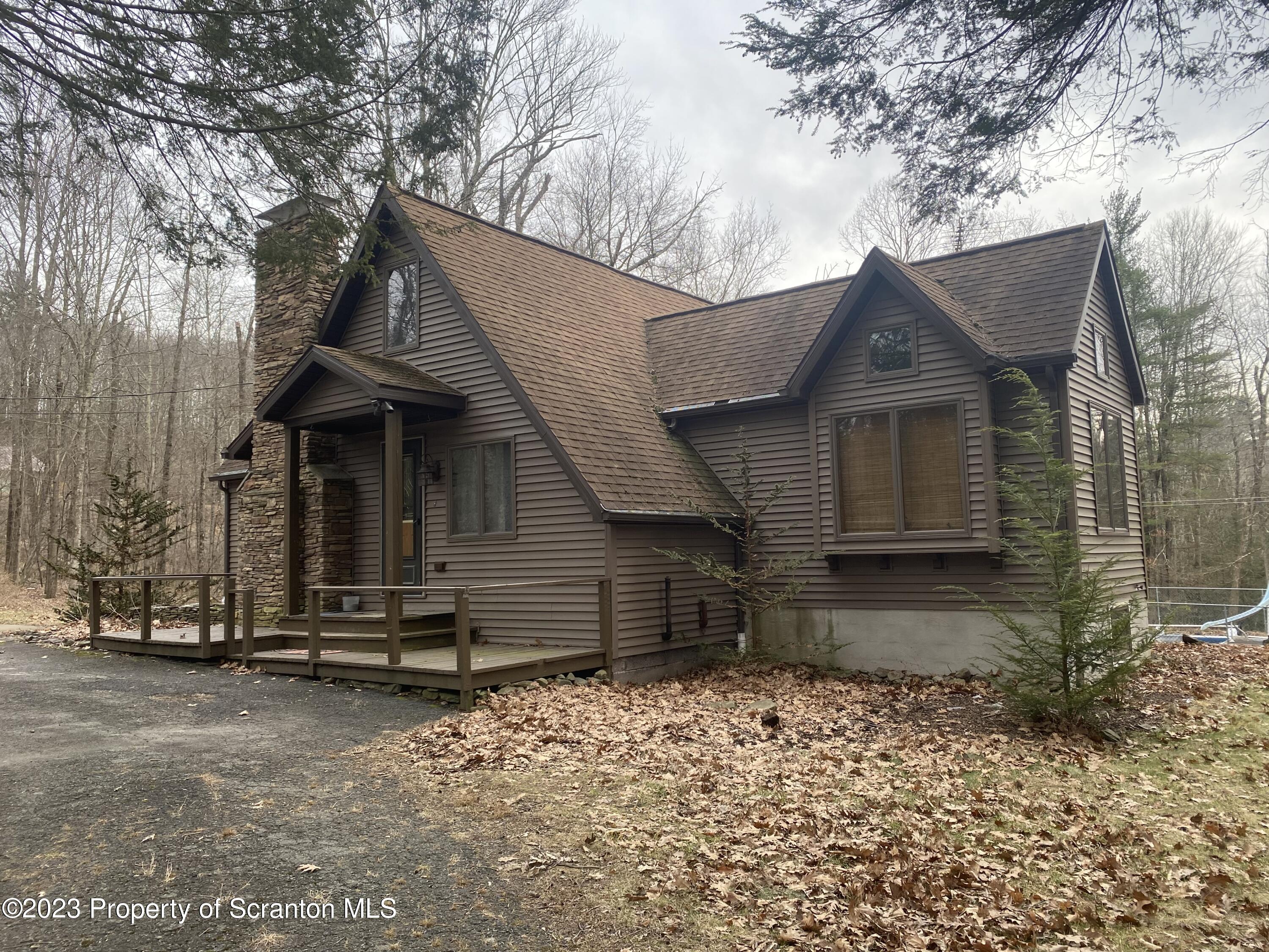 770 Farnham Road Nicholson, PA 18446 - Photo 3 of 37 Gallery Image 3