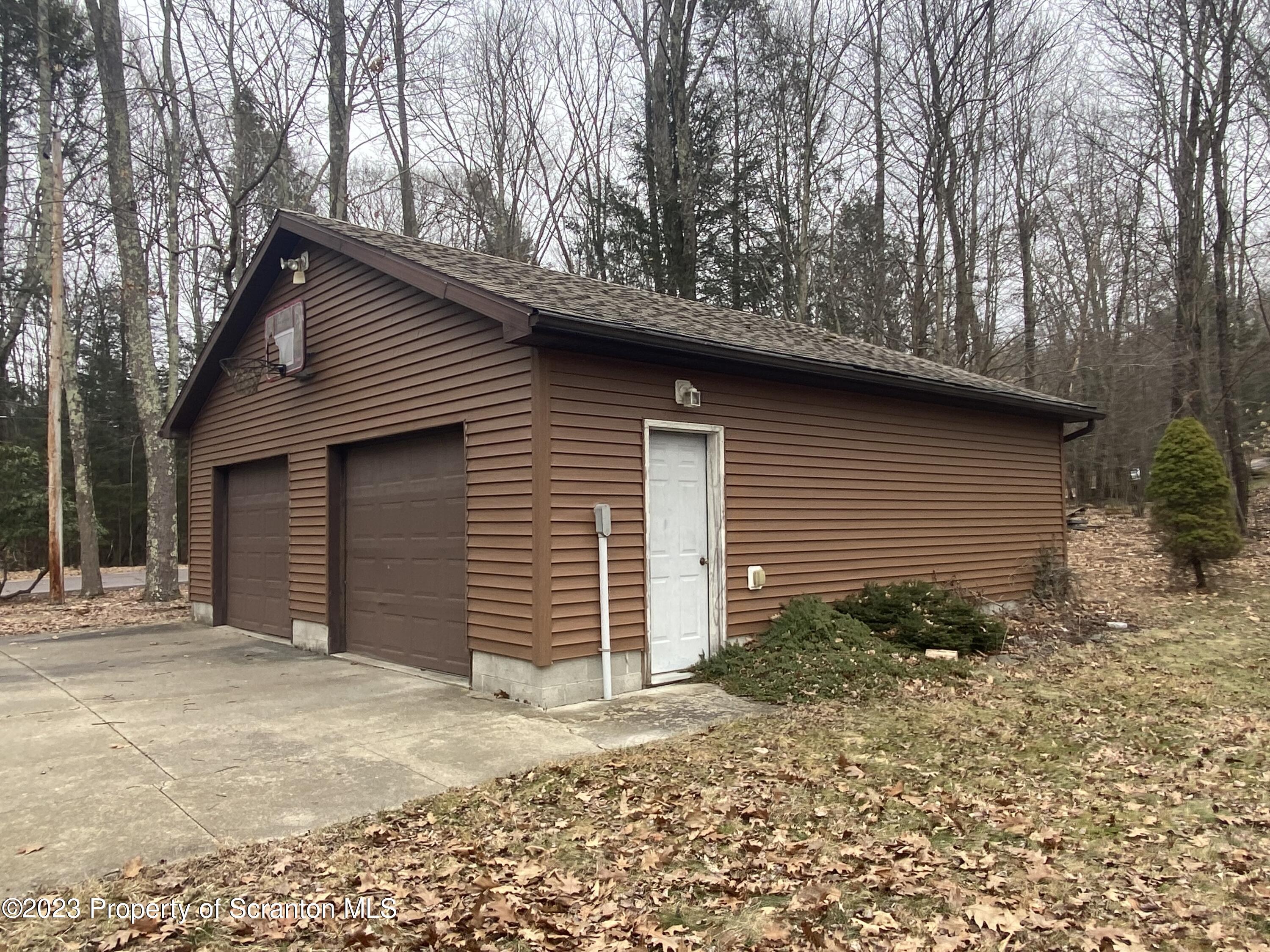 770 Farnham Road Nicholson, PA 18446 - Photo 9 of 37 Gallery Image 9