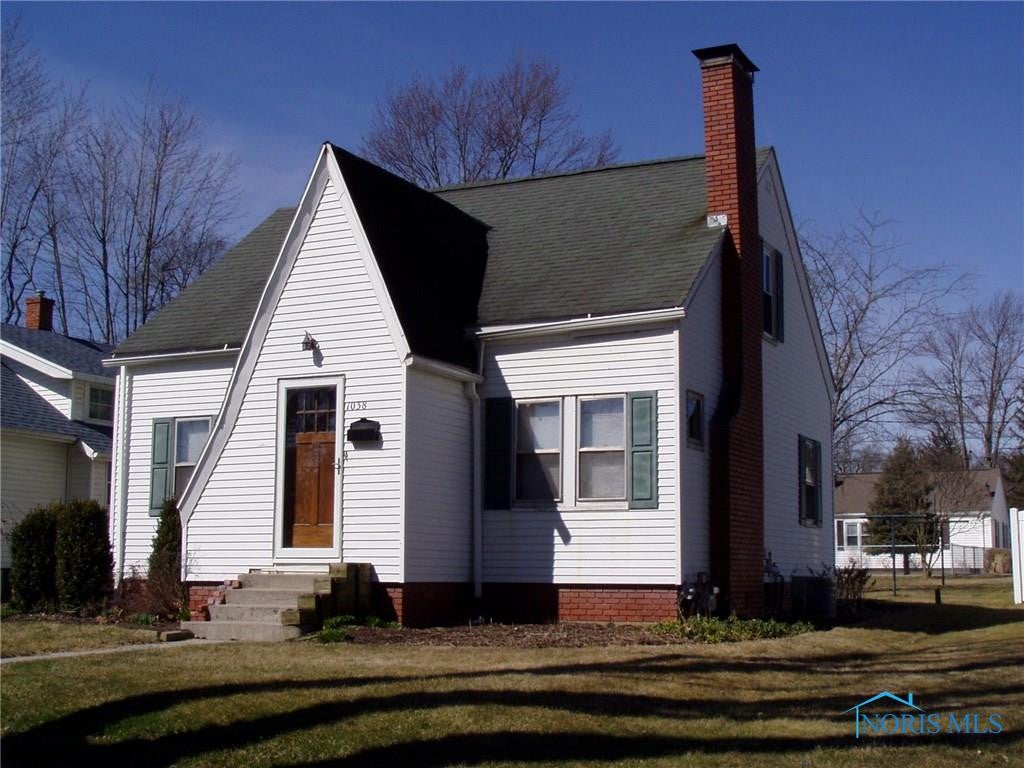 1038 Riverside Avenue Defiance, OH 43512 - Photo 2 of 16 Gallery Image 2