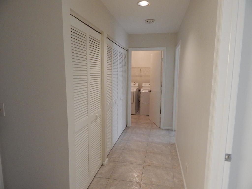 7277 Arcadia Court Boca Raton, FL 33433 - Photo 15 of 22 BE6DFB98-D4E1-4EBE-8BF4-45A27CCA7F0F