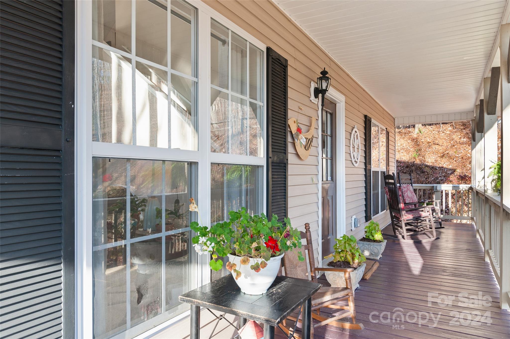 130 Chub Road Sylva, NC 28779 - Photo 2 of 33 Gallery Image 2