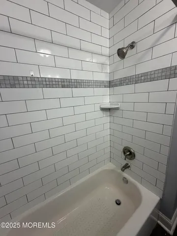 $3,500 | 710 Dow Avenue, Oakhurst, NJ 07755