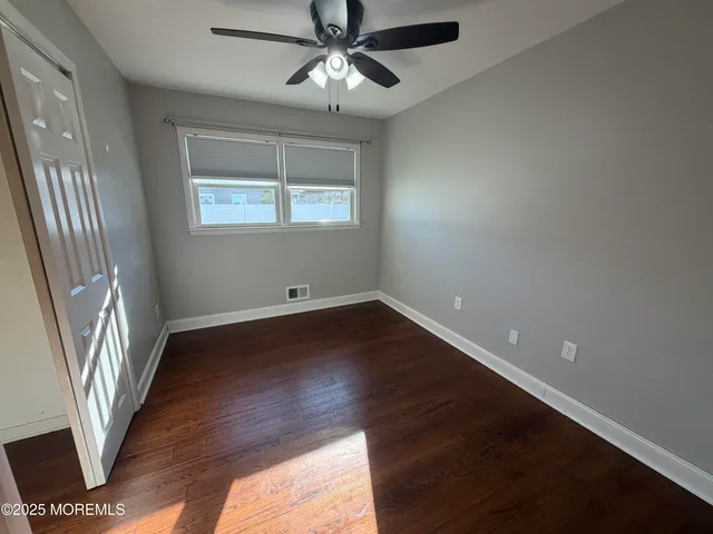 $3,500 | 710 Dow Avenue, Oakhurst, NJ 07755