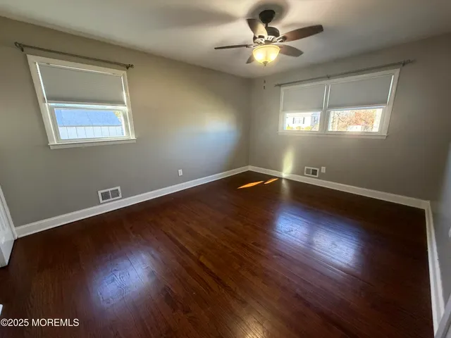 $3,500 | 710 Dow Avenue, Oakhurst, NJ 07755