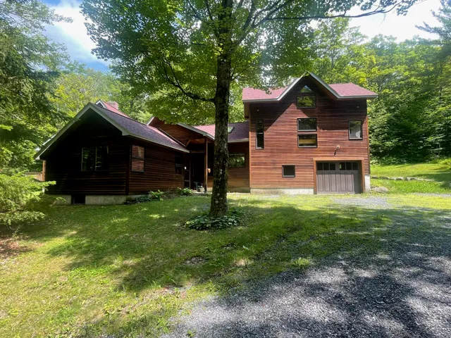 $585,000 | 1751 Kingdom Road, Vershire, VT 05079