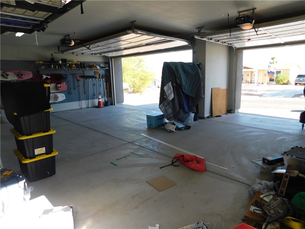 3370 South Ridge Avenue Bullhead City, AZ 86429 - Photo 56 of 56 a view of a room with gym equipment