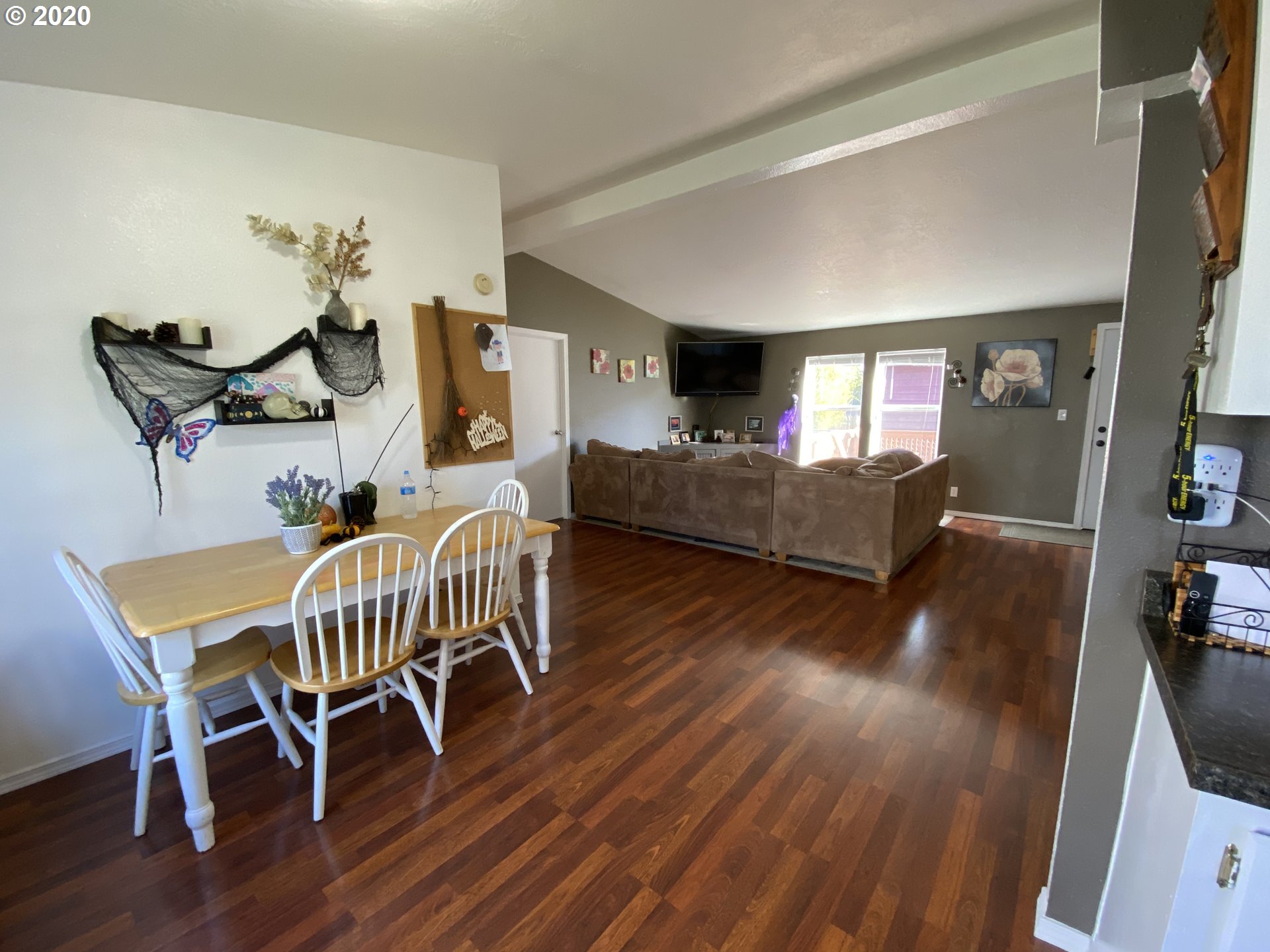 750 Avenue R Seaside, OR 97138 - Photo 4 of 26