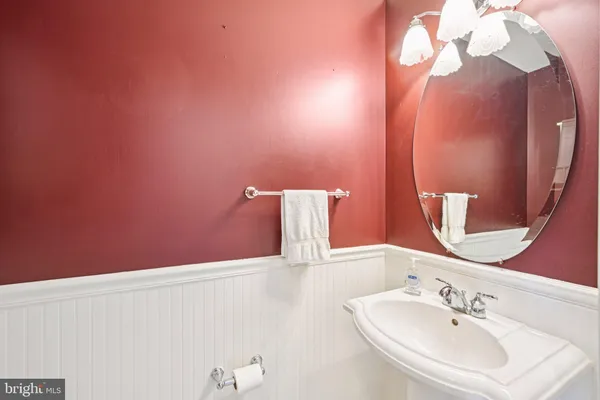 $427,000 | 106 Debbie Drive, Coatesville, PA 19320