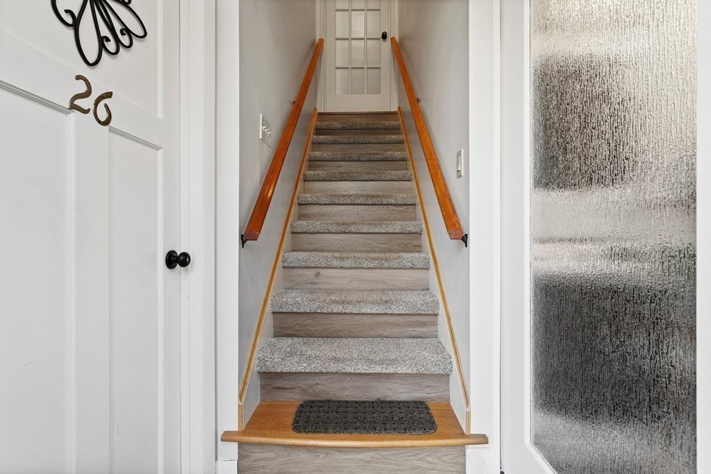 26-28 South Road Londonderry, NH 03053 - Photo 7 of 27 a view of entryway