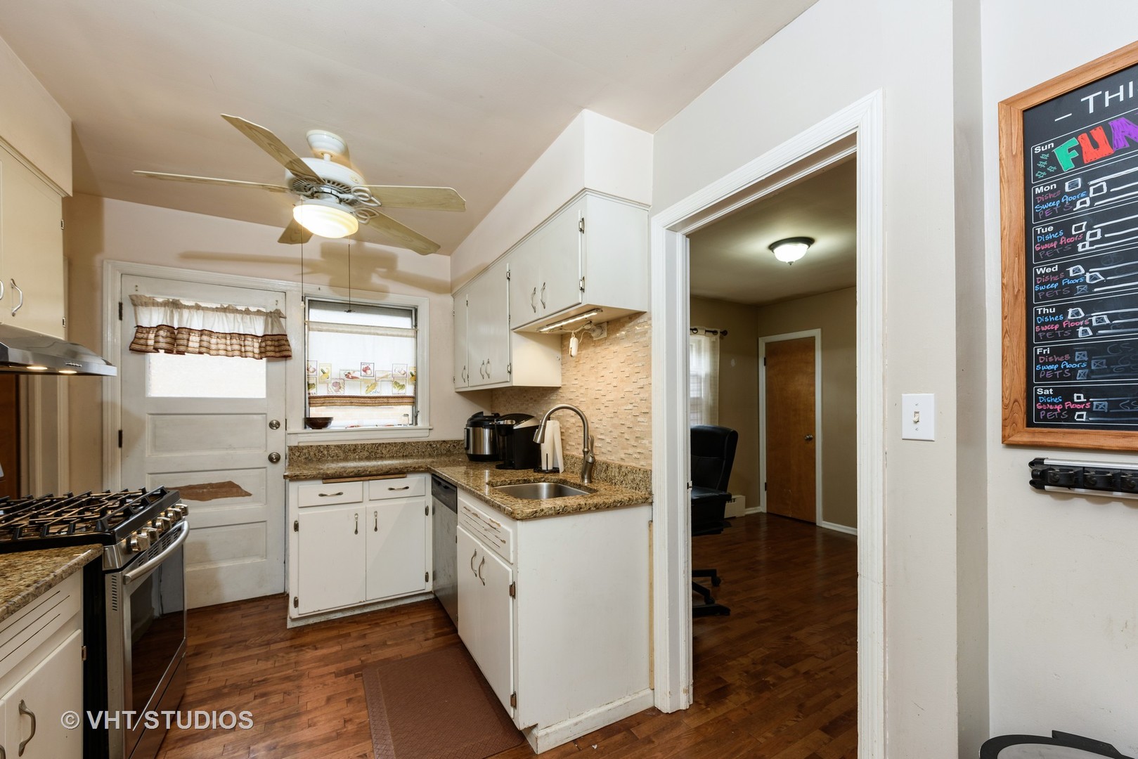 3105 Ruby Street Franklin Park, IL 60131 - Photo 6 of 18