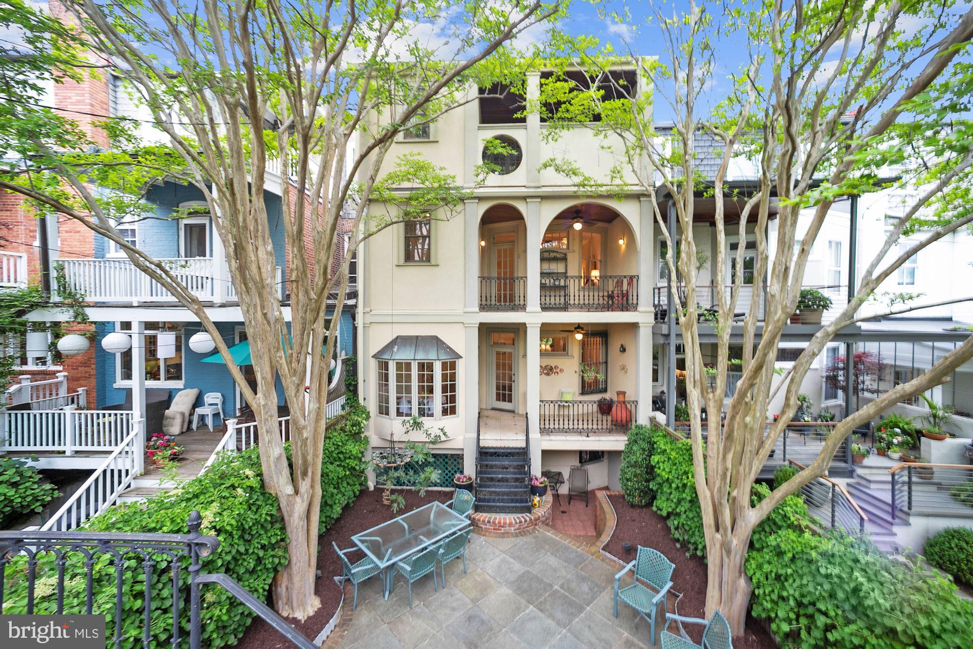 2806 Cathedral Avenue Northwest Washington, DC 20008 - Photo 11 of 35 Back Exterior