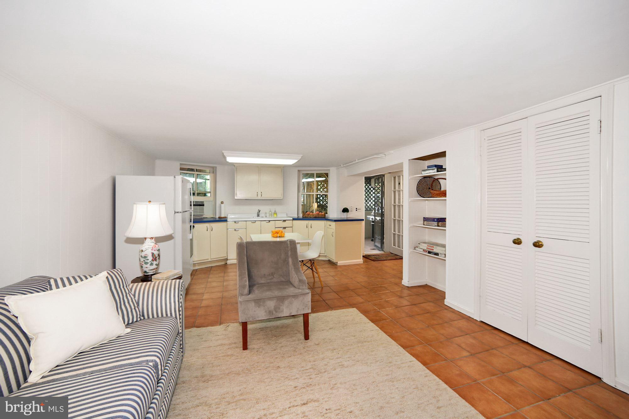 2806 Cathedral Avenue Northwest Washington, DC 20008 - Photo 27 of 35 In-Law Suite