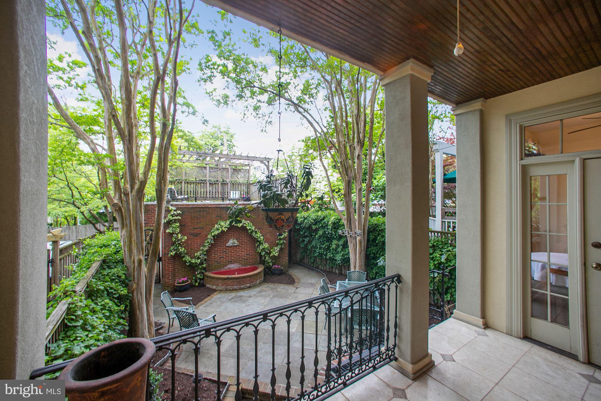 2806 Cathedral Avenue Northwest Washington, DC 20008 - Photo 10 of 35 Main Level Terrace