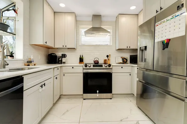 $3,350 | 1422 Benjamin Street, Nashville, TN 37206