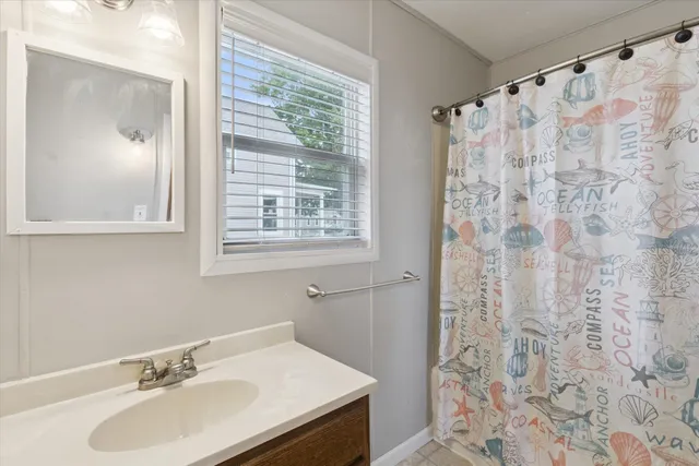 $187,900 | 1013 12th, Monroe, WI 53566