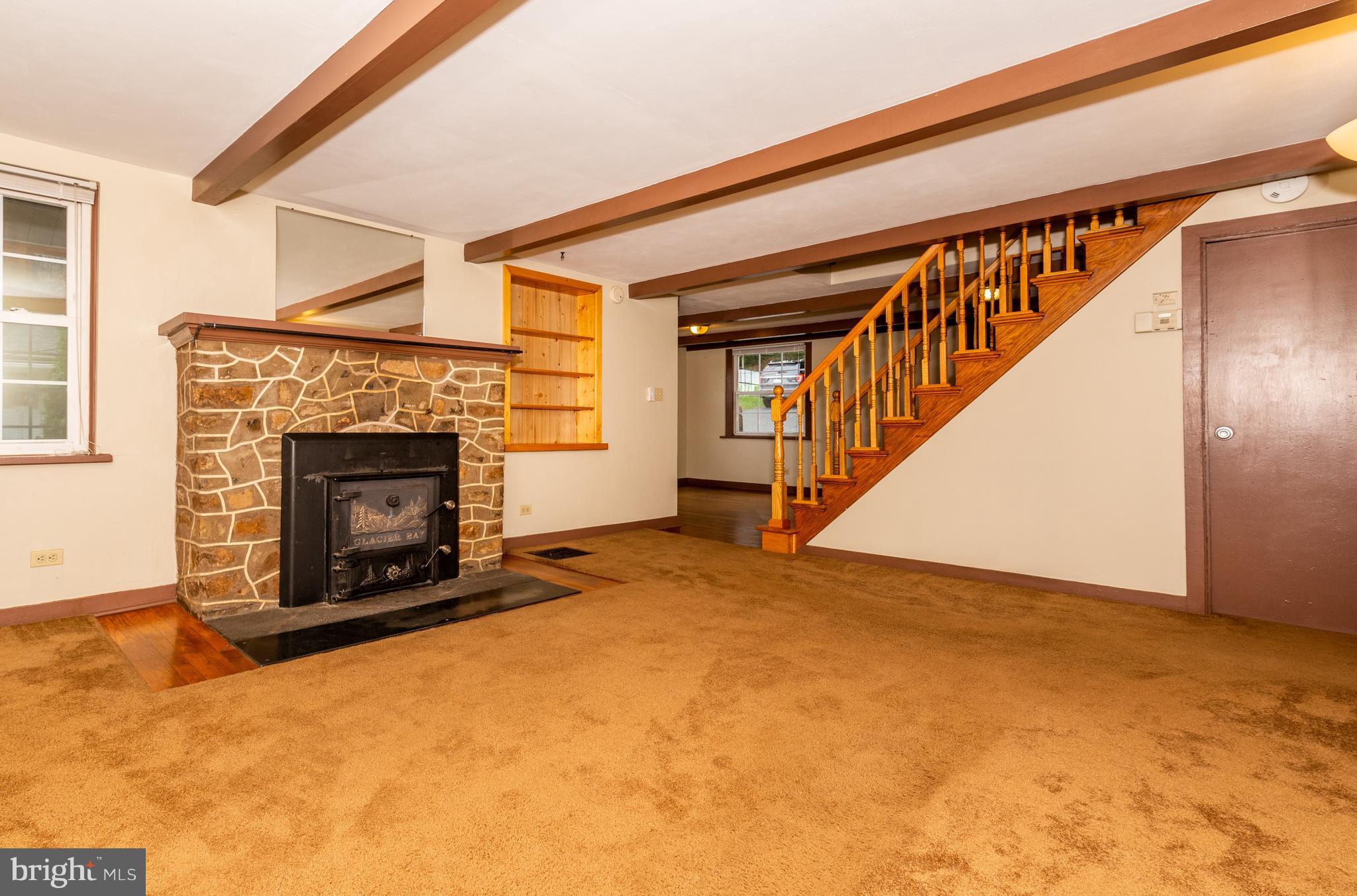 2391 Quarry Road Lebanon, PA 17046 - Photo 2 of 18 Gallery Image 2