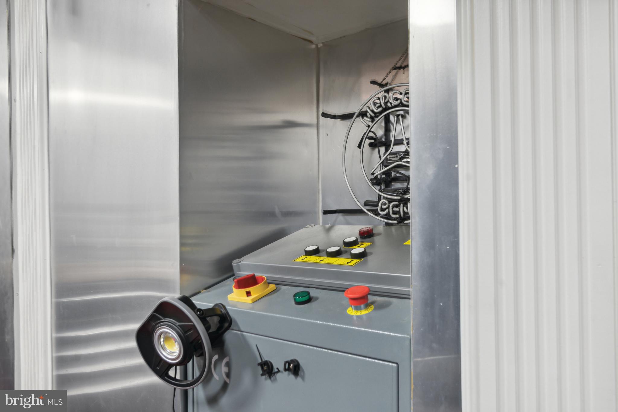 3737 Winfield Lane Northwest Washington, DC 20007 - Photo 53 of 54 Hydraulic Lift for Auto