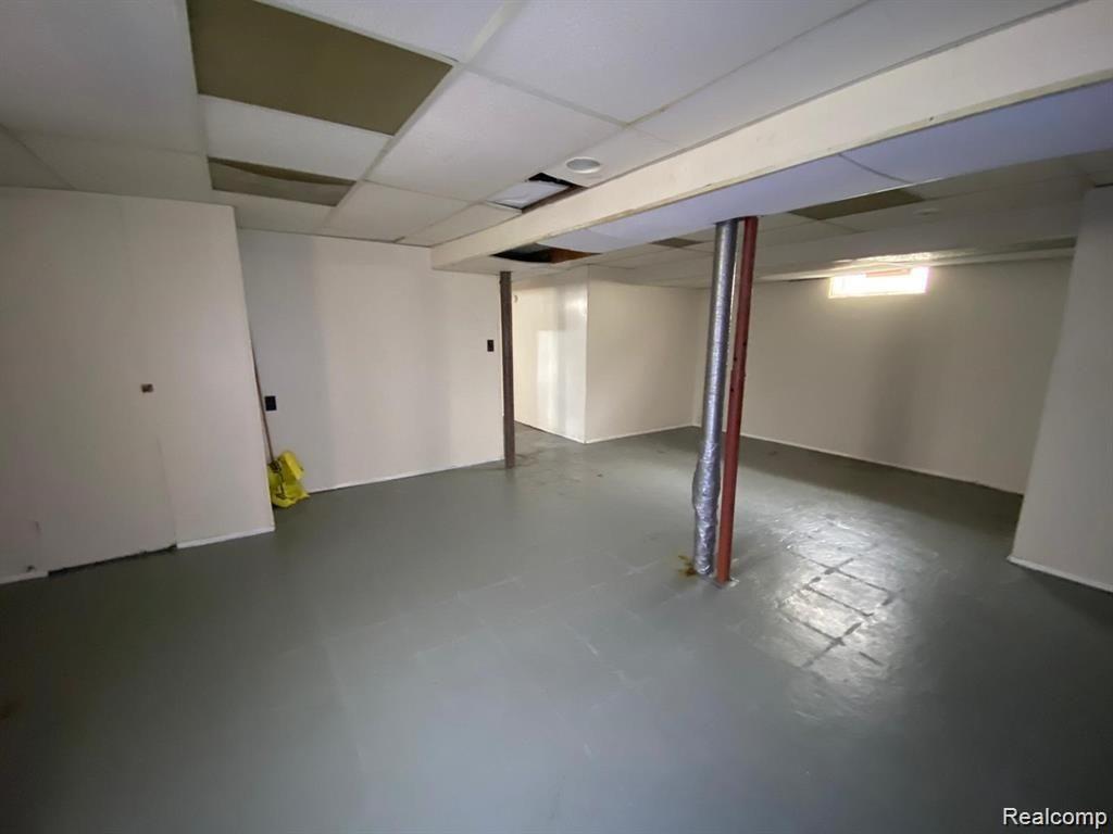 8448 Harding Street Center Line, MI 48015 - Photo 33 of 40 basement 2.jpg