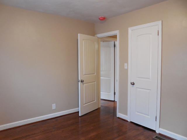 2371 Rutrough Road Southeast Roanoke, VA 24014 - Photo 18 of 34 a view of an empty room