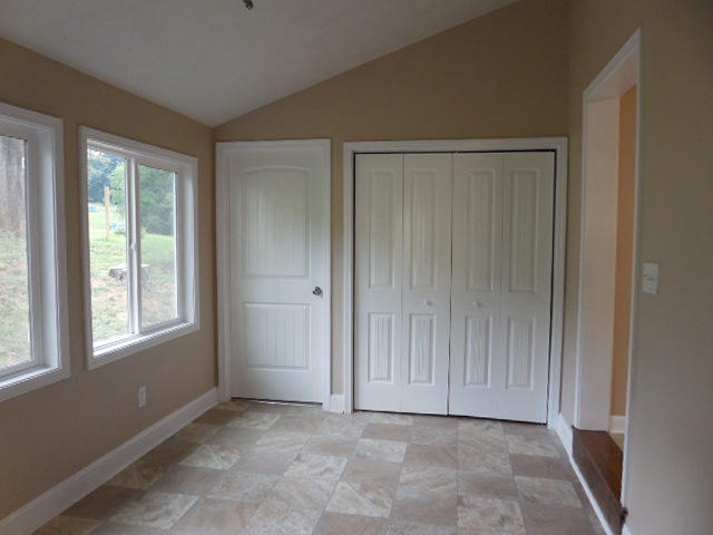 2371 Rutrough Road Southeast Roanoke, VA 24014 - Photo 21 of 34 an empty room with windows