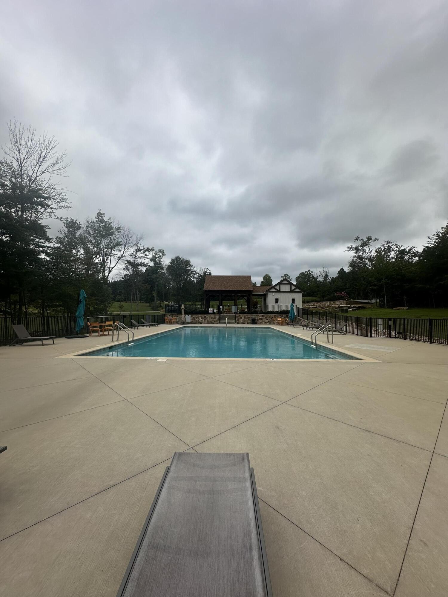 81 Crockett Loop Jasper, TN 37347 - Photo 15 of 35 a view of an outdoor space and tennis court