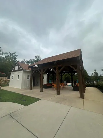 a view of a lake from a yard