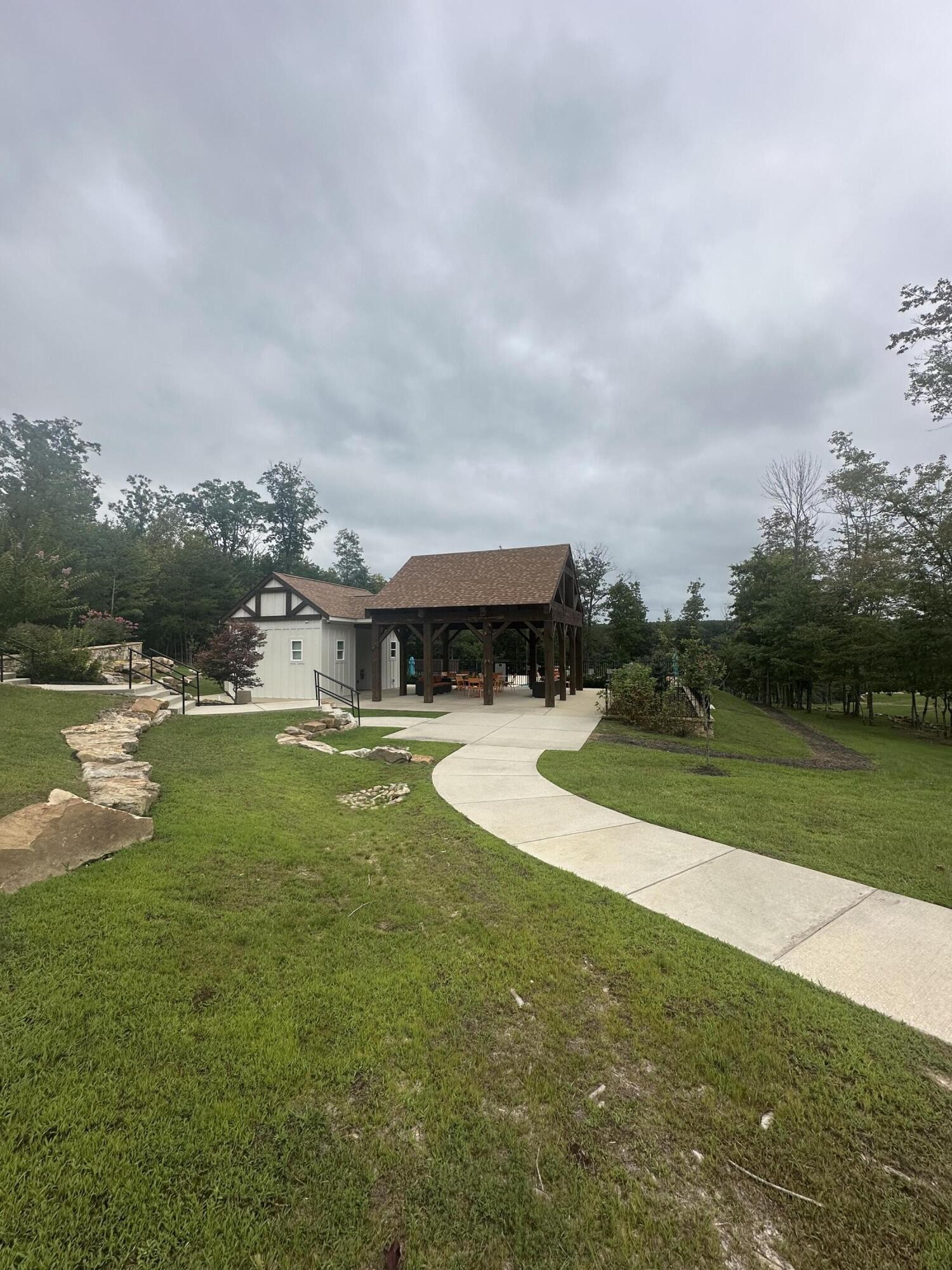 81 Crockett Loop Jasper, TN 37347 - Photo 10 of 35 a view of a lake with a big yard