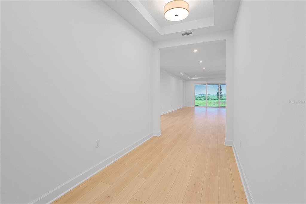 1615 Bellagio Loop Tavares, FL 32778 - Photo 2 of 33