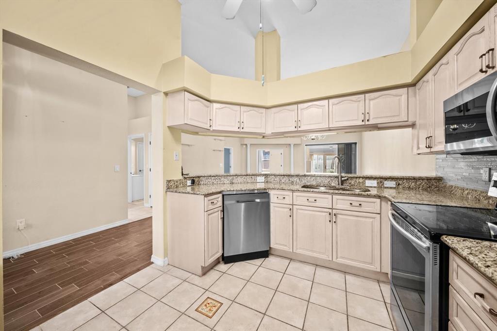 2788 Country Way Clearwater, FL 33763 - Photo 14 of 42