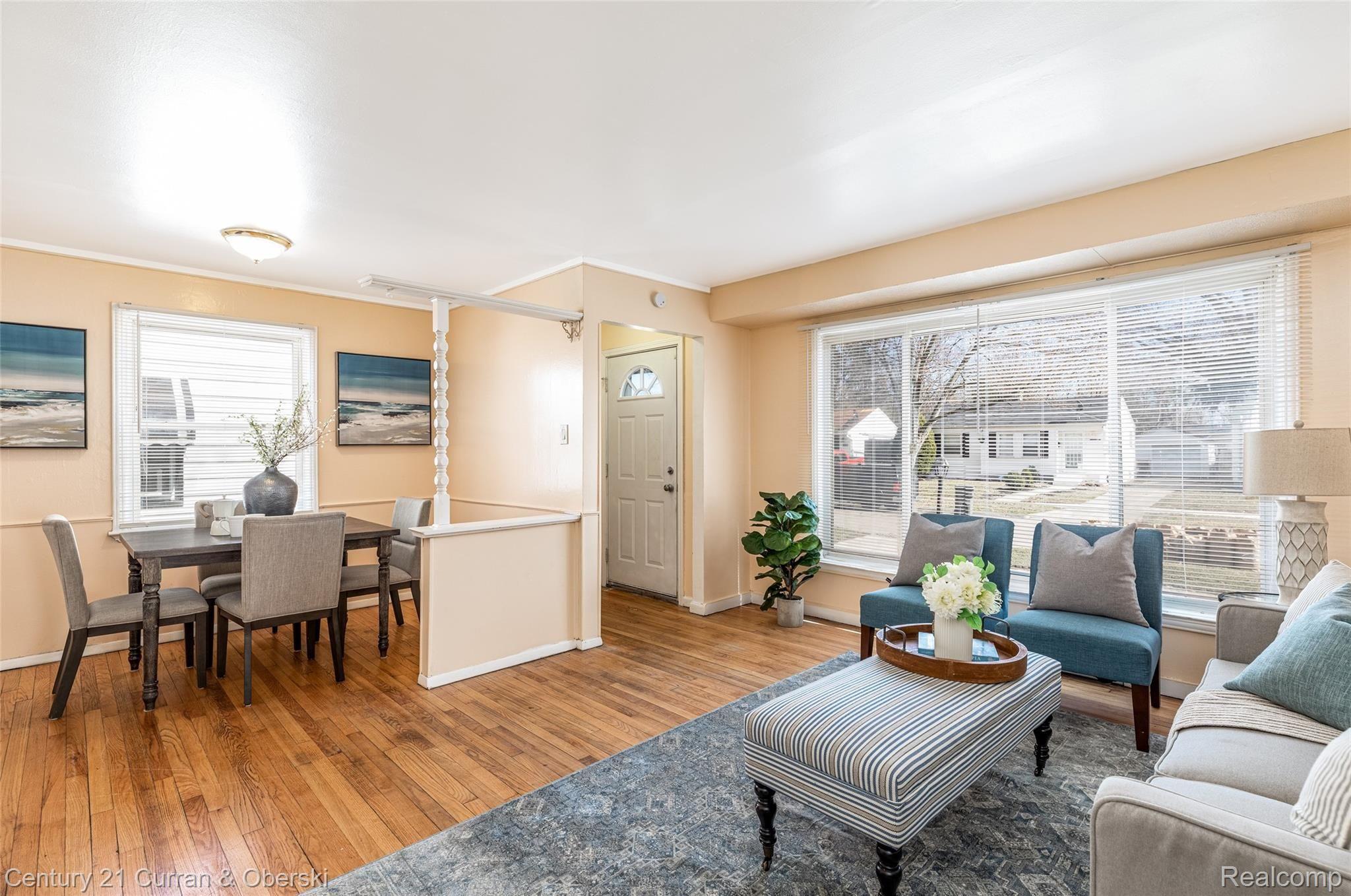 1446 Crescent Street Inkster, MI 48141 - Photo 4 of 20 11.Living