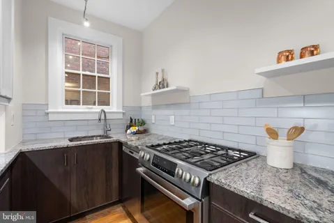 $335,000 | 1705 Lanier Place Northwest, Unit 204, Washington, DC 20009