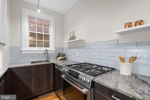 $335,000 | 1705 Lanier Place Northwest, Unit 204, Washington, DC 20009