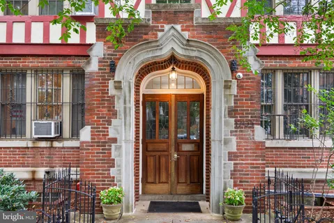 $335,000 | 1705 Lanier Place Northwest, Unit 204, Washington, DC 20009