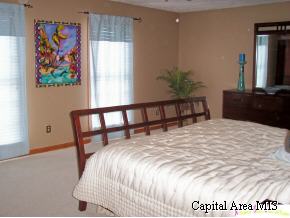 3308 Red Bud Lane Springfield, IL 62712 - Photo 7 of 8 Gallery Image 7