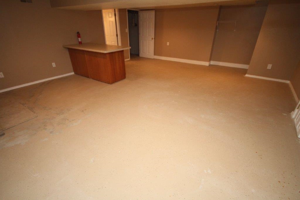 7411 Bluffton Road Fort Wayne, IN 46809 - Photo 21 of 30