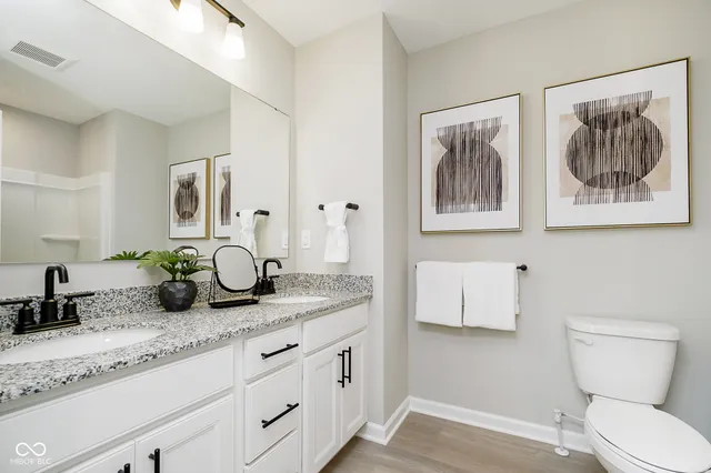 $482,900 | 922 Rivendell Drive, Avon, IN 46123