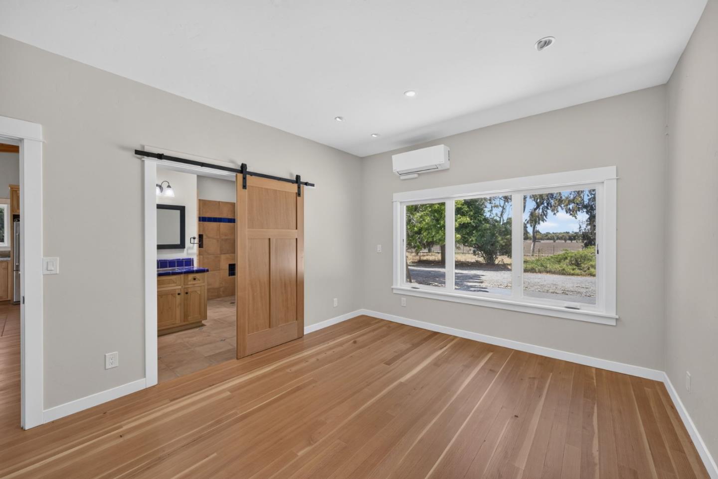 3385 Cienega Road Hollister, CA 95023 - Photo 7 of 51