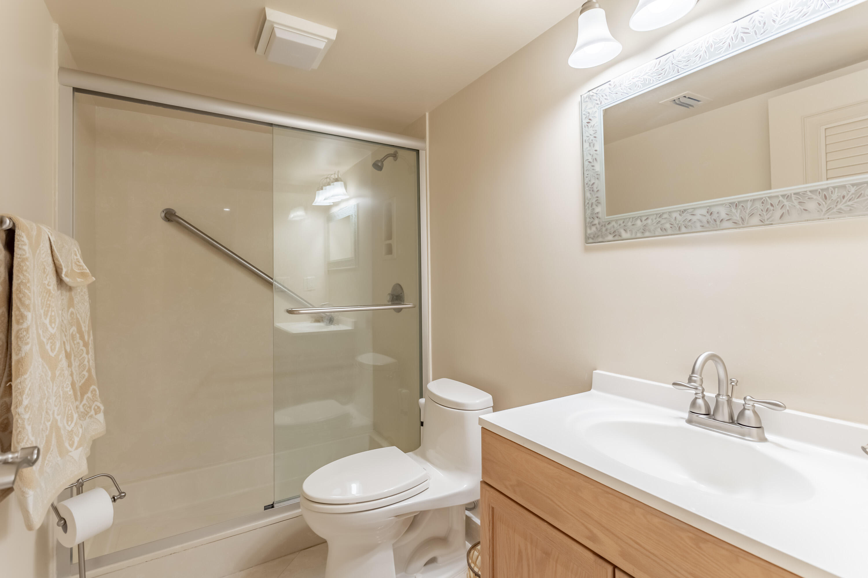 911 South Ocean Boulevard, Unit 2A Boca Raton, FL 33432 - Photo 20 of 24 911 S Ocean Blvd Unit 2A-016