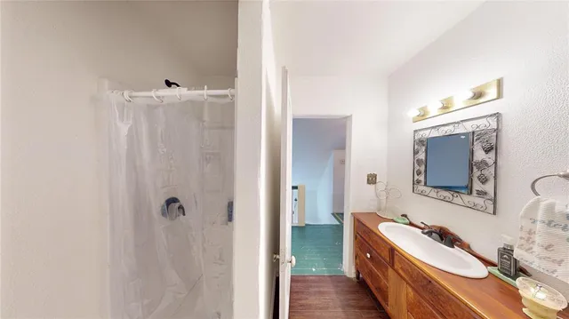 $199,900 | 618 West Chestnut Street, Denison, TX 75020