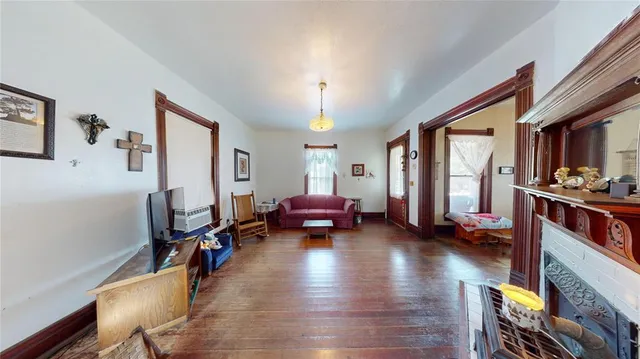 $199,900 | 618 West Chestnut Street, Denison, TX 75020