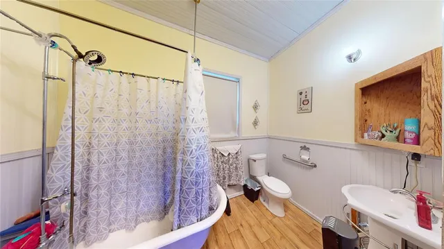 $199,900 | 618 West Chestnut Street, Denison, TX 75020