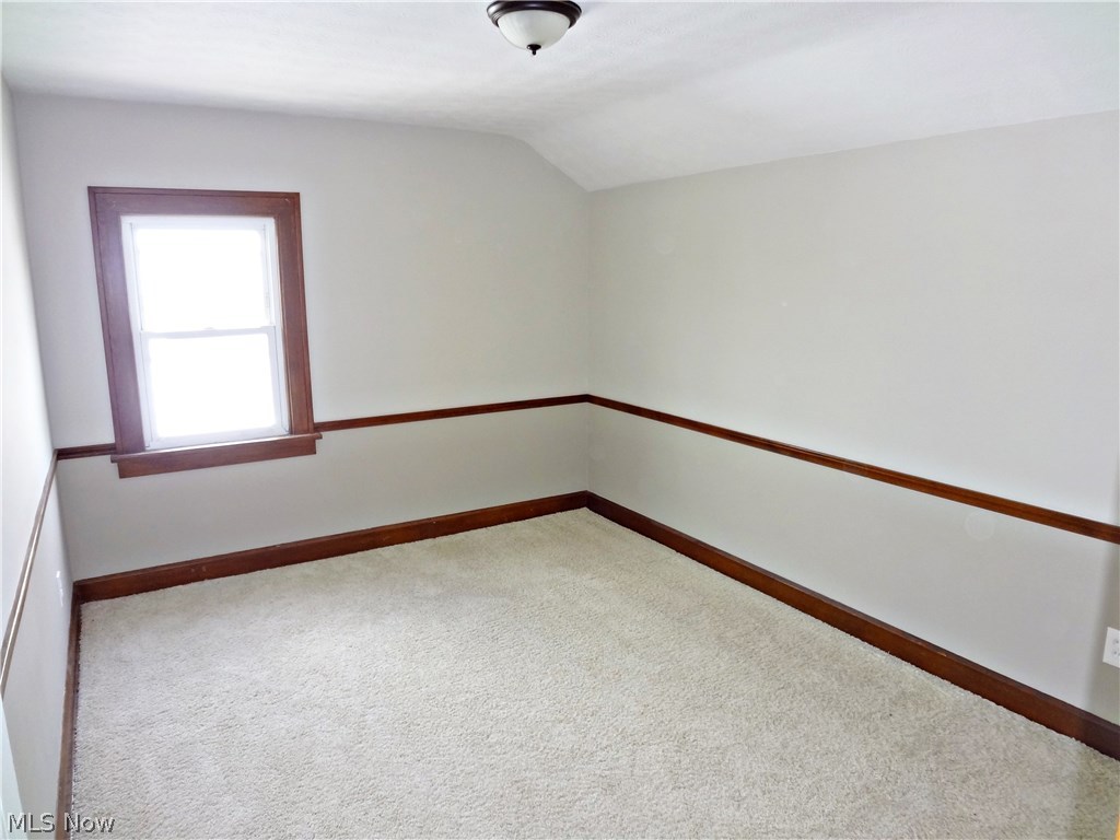 3806 Redfern Road Parma, OH 44134 - Photo 14 of 22