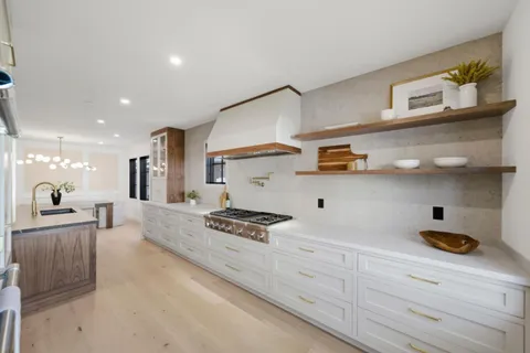 $5,880,000 | 1548 Cypress Avenue, Burlingame, CA 94010