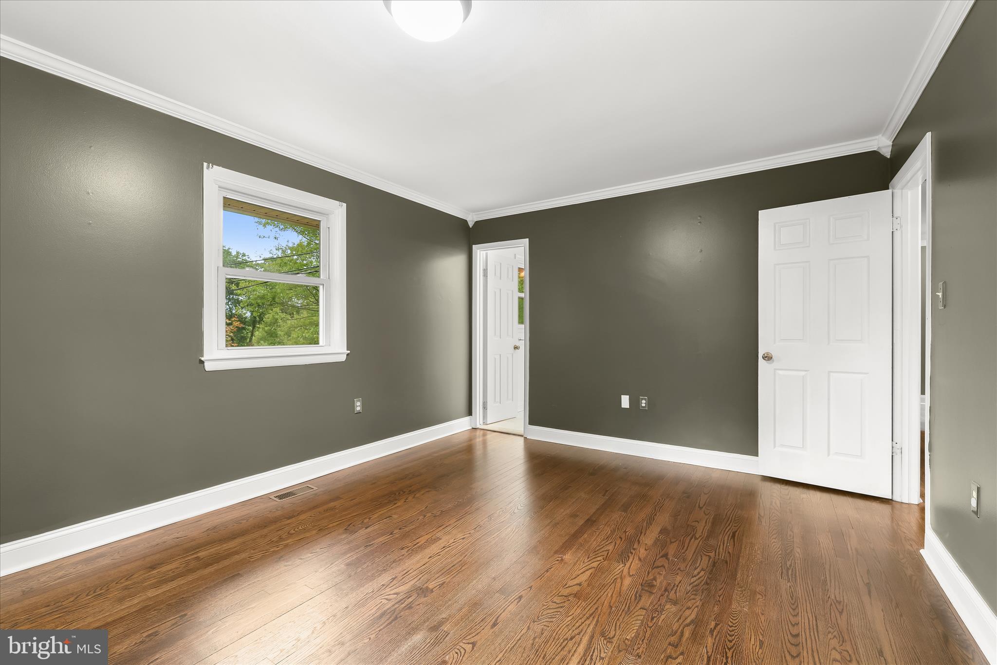 11713 Wayneridge Street Fulton, MD 20759 - Photo 20 of 52 Primary Bedroom
