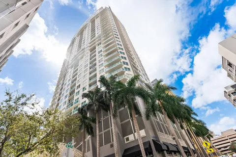 $825,000 | 350 Southeast 2nd Street, Unit 1870, Fort Lauderdale, FL 33301
