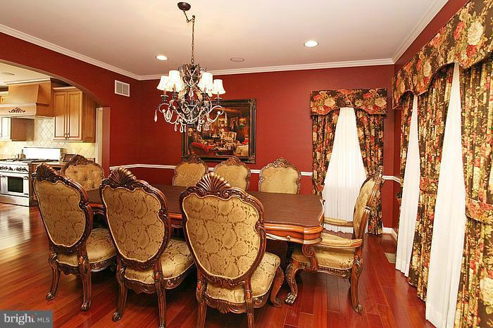 15683 Dover Road Upperco, MD 21155 - Photo 8 of 30 Dining Room
