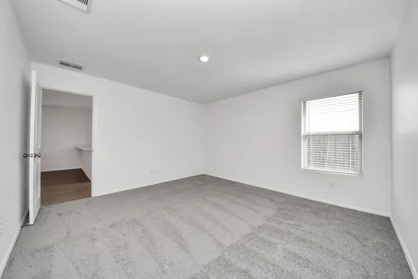 $2,000 | 9010 Estes Lks Drive, Baytown, TX 77521