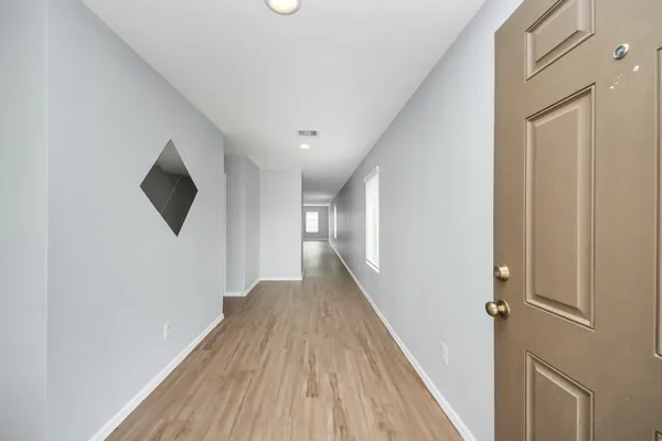 $2,000 | 9010 Estes Lks Drive, Baytown, TX 77521